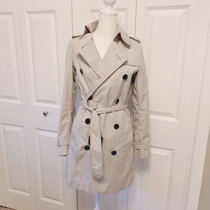 Burberry Light Taupe / Cream Trench Coat - Like New Condition, Size 2